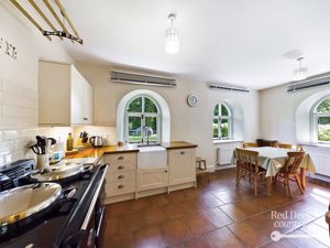 Kitchen/Dining Room- click for photo gallery